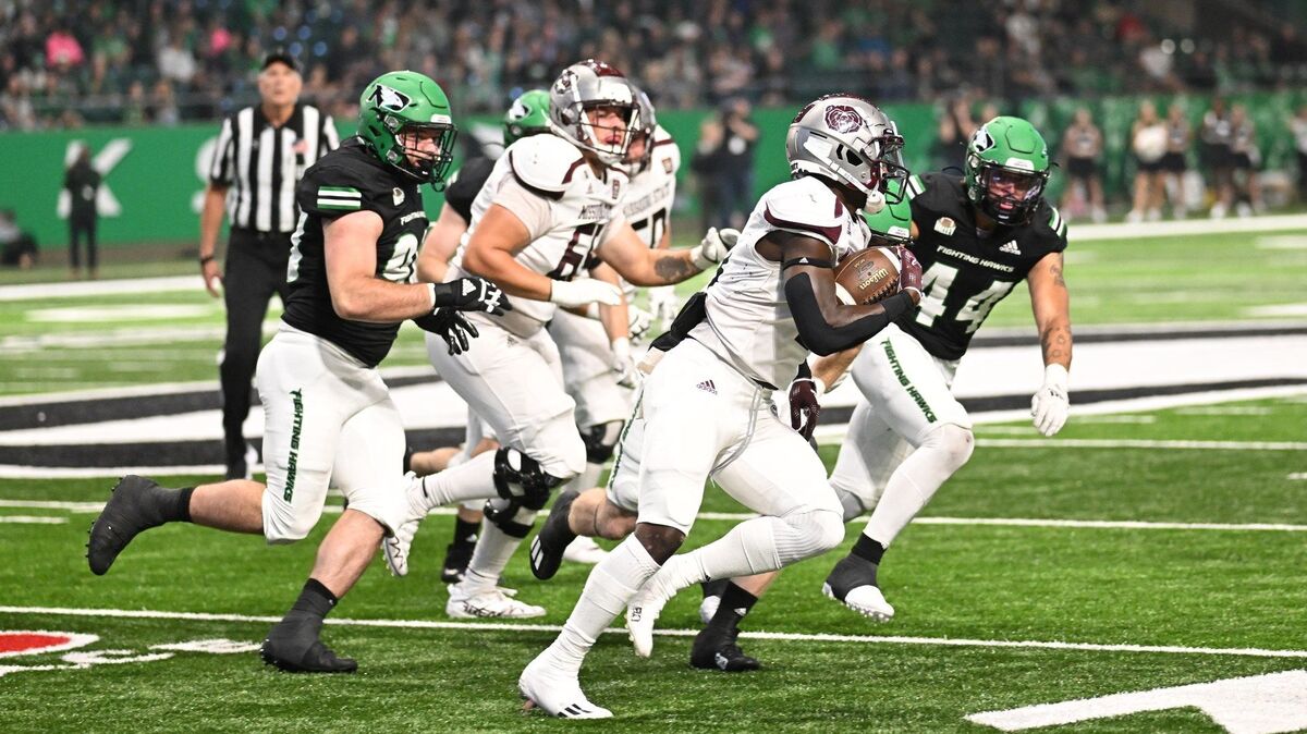 Seventh-ranked Missouri State led at North Dakota late in the second quarter, but then Fighting Hawks came to life and scored on six straight possessions.