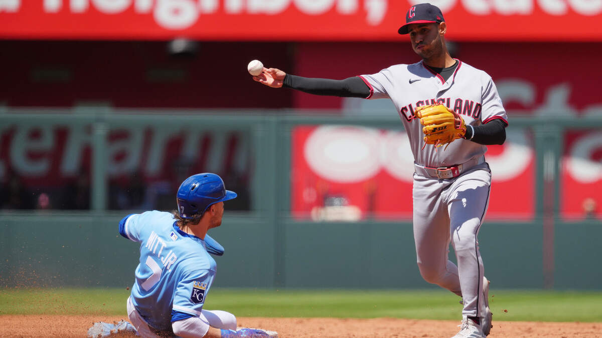 Royals can’t overcome early deficit in Thursday’s series finale against ...