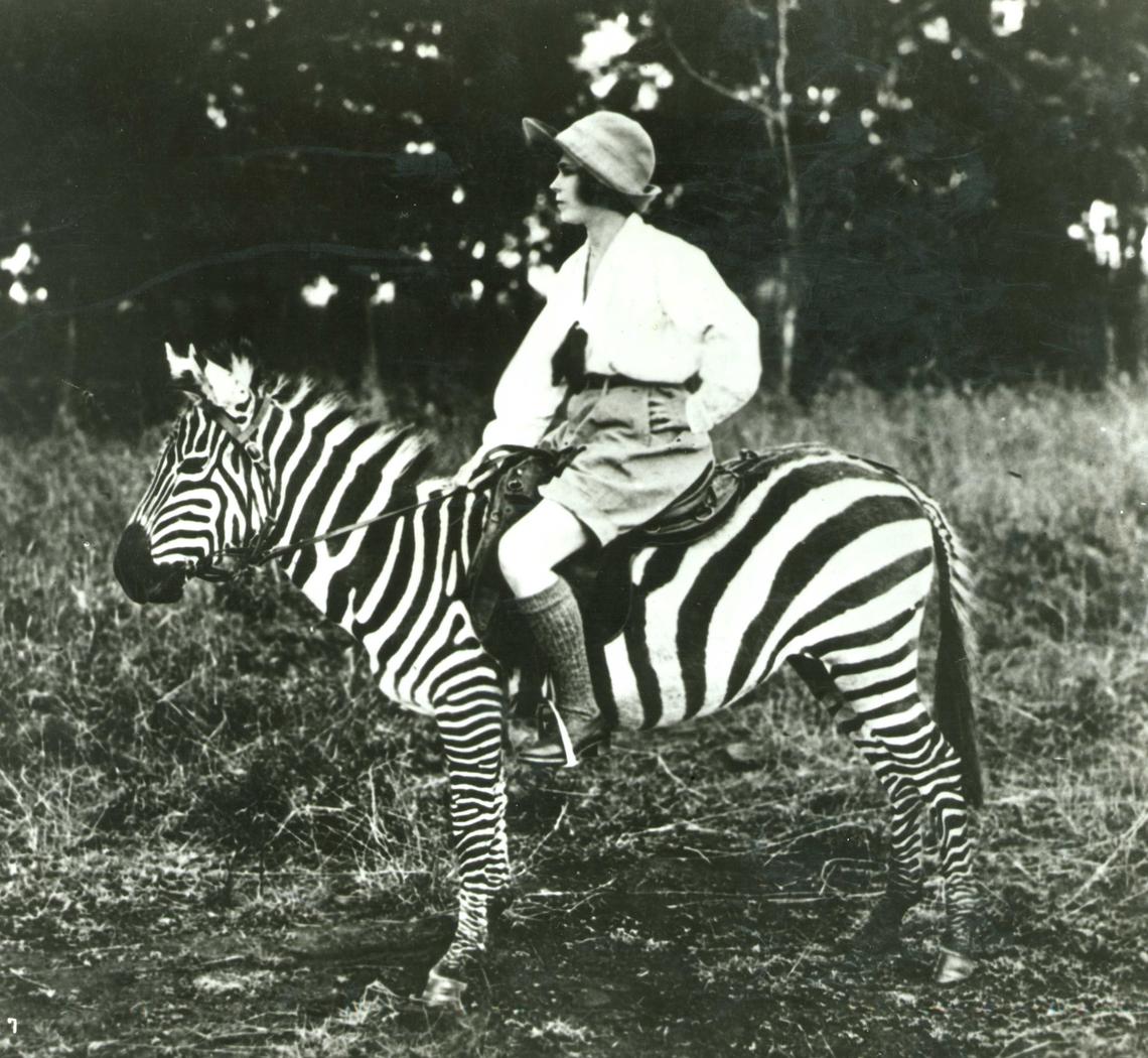 Kansan Osa Johnson in 1921, who explored Africa with her husband, Martin.