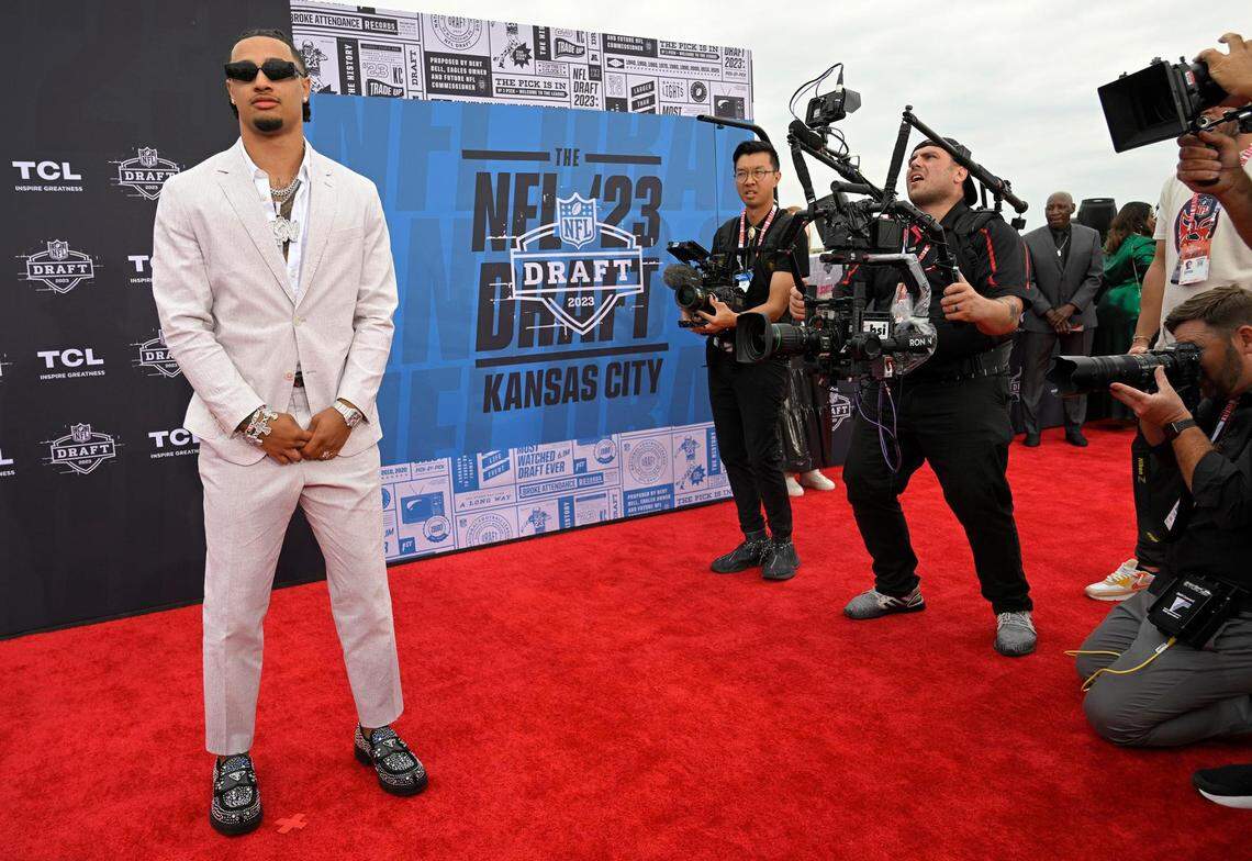 NFL Draft prospect Jaxon Smith-Njigba, a wide receiver from Ohio State, walked the red carpet at the National WWI Museum and Memorial on Thursday.