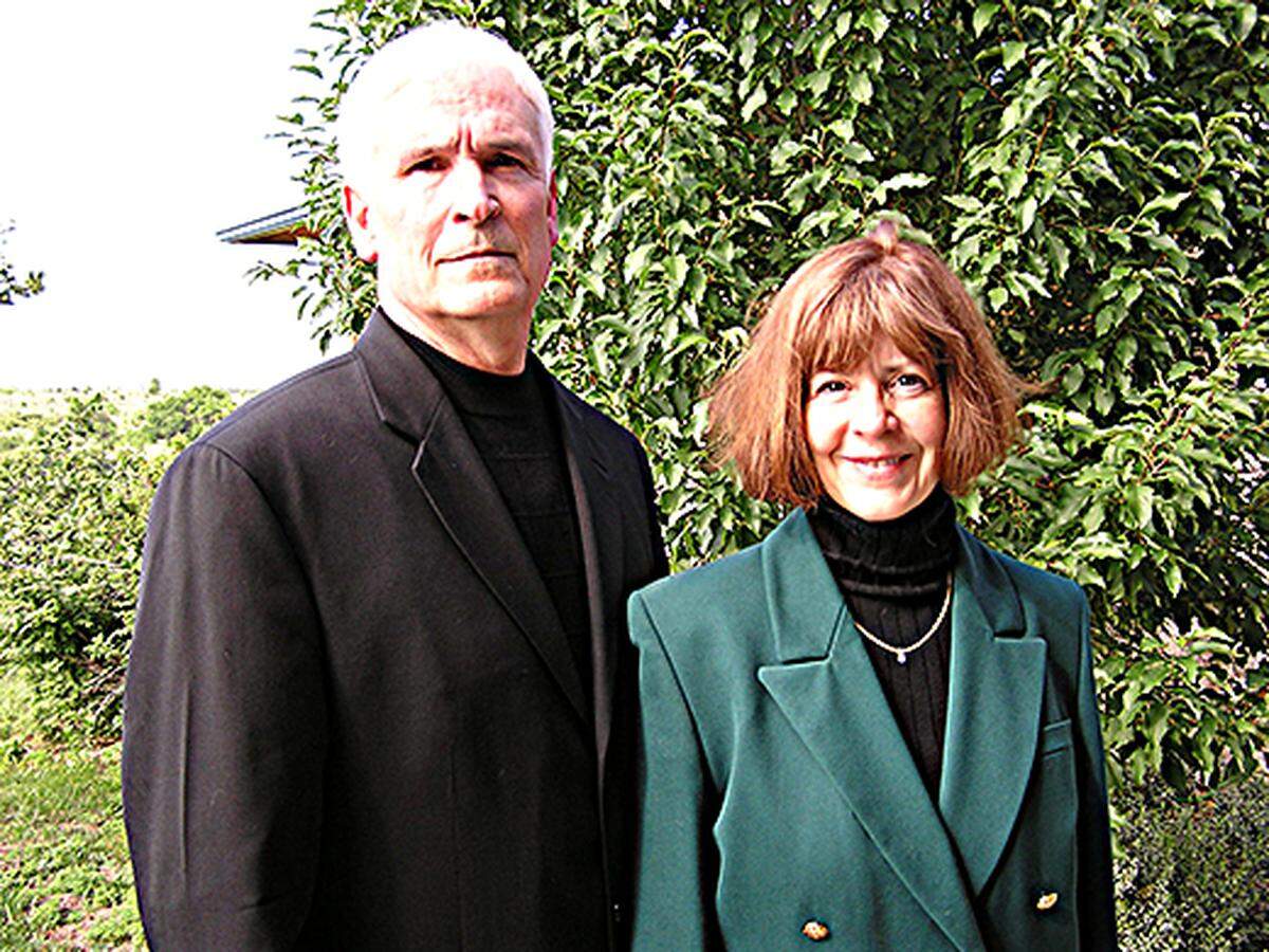 Nancy and Jerry Jaax, who now live in Lenexa, played a pivotal role in Ebola detection in 1989. They are portrayed by Julianna Margulies and Noah Emmerich in the new National Geographic miniseries “The Hot Zone.”