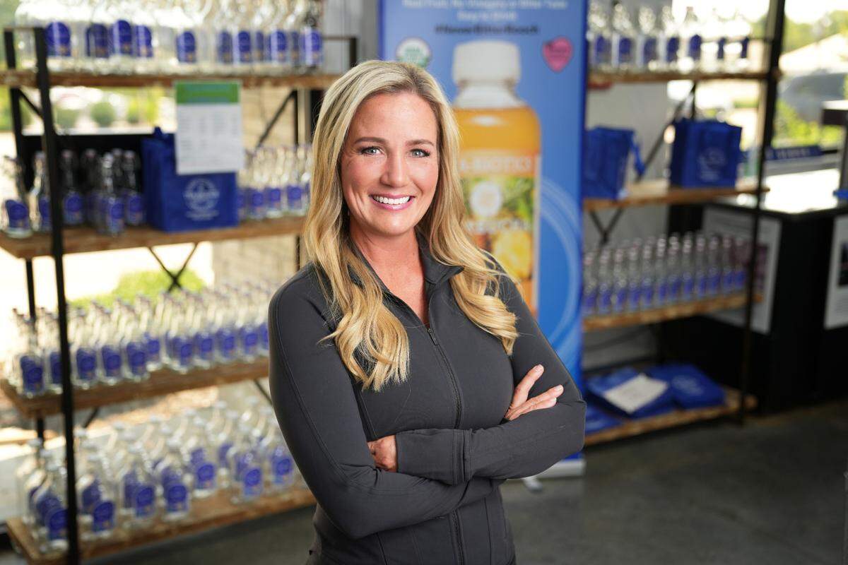 Lisa Bledsoe has been brewing kombucha since 2010. She crafts 56 flavors at her Olathe taproom.
