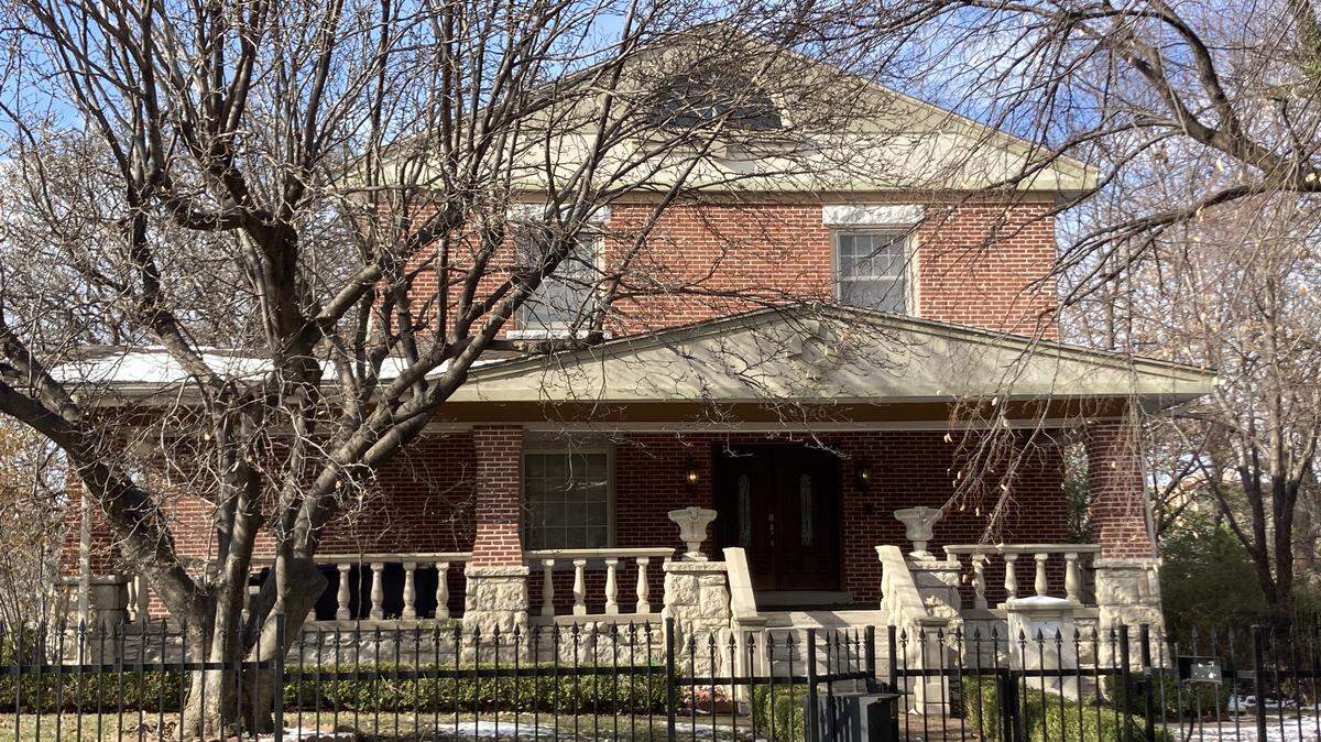 The “Warwick Mansion,” 4340 Warwick Blvd. in Kansas City is rented on platforms like Airbnb and Vrbo.