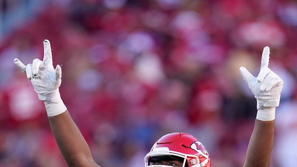 Chiefs’ Chris Jones returns to practice, but multiple defensive players still sidelined
