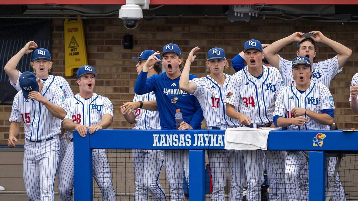 KU players told to ‘flush it’ after 8-1 loss to OU in Game 1 of Super Regional