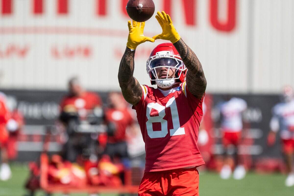 Kansas City Chiefs wide receiver Nikko Remigio catches a pass during drills at Chiefs Minicamp on Tuesday, June 9, 2026, in Kansas City.