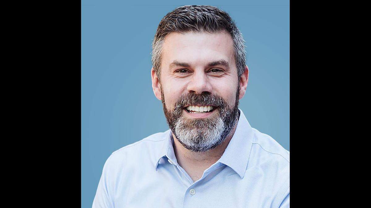 Nathan Vallette is a candidate for Council Member Ward 4 in Prairie Village.
