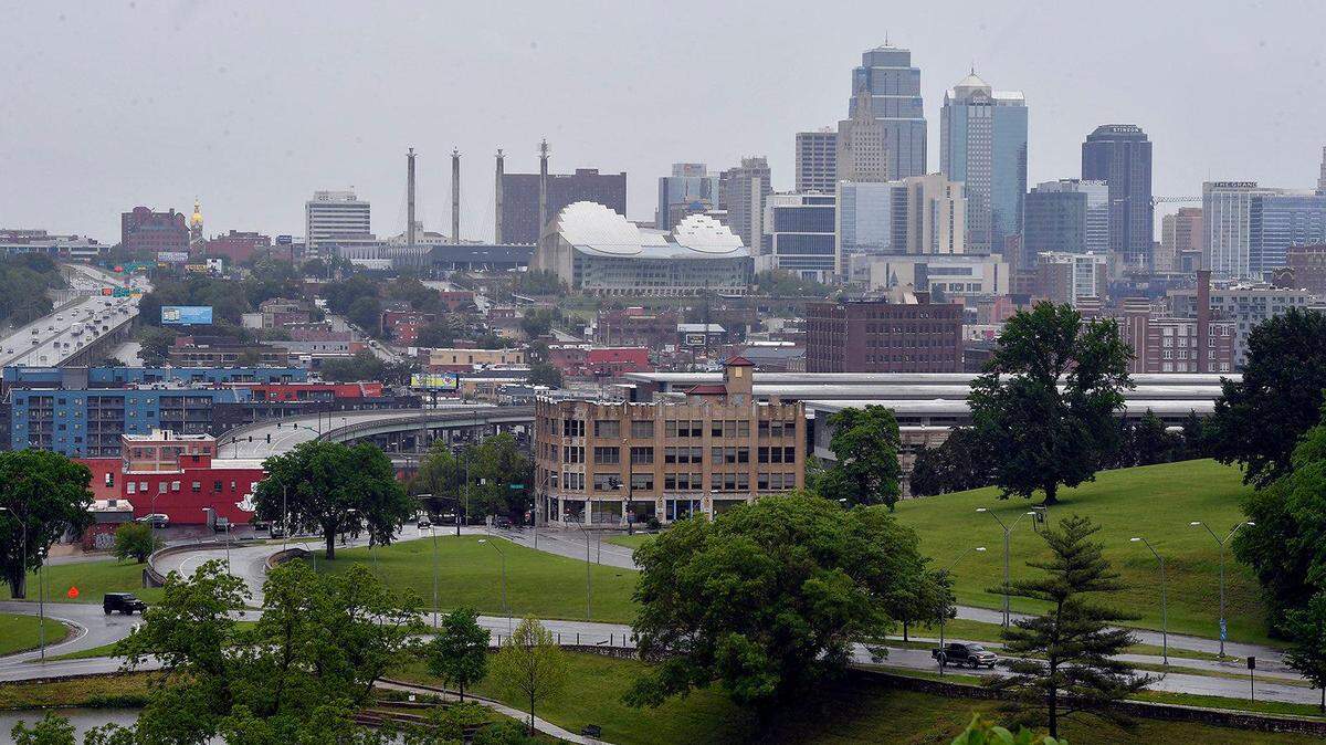 The National Weather Service issued a severe thunderstorm warning for northern parts of the Kansas City area, including Platte City, Weston and Farley.