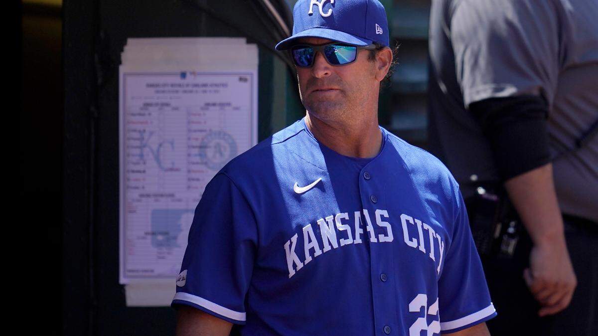 Kansas City Royals manager Mike Matheny watches from the dugout during the seventh inning of his team’s baseball game against the Oakland Athletics in Oakland, Calif., Saturday, June 18, 2022. (AP Photo/Jeff Chiu)