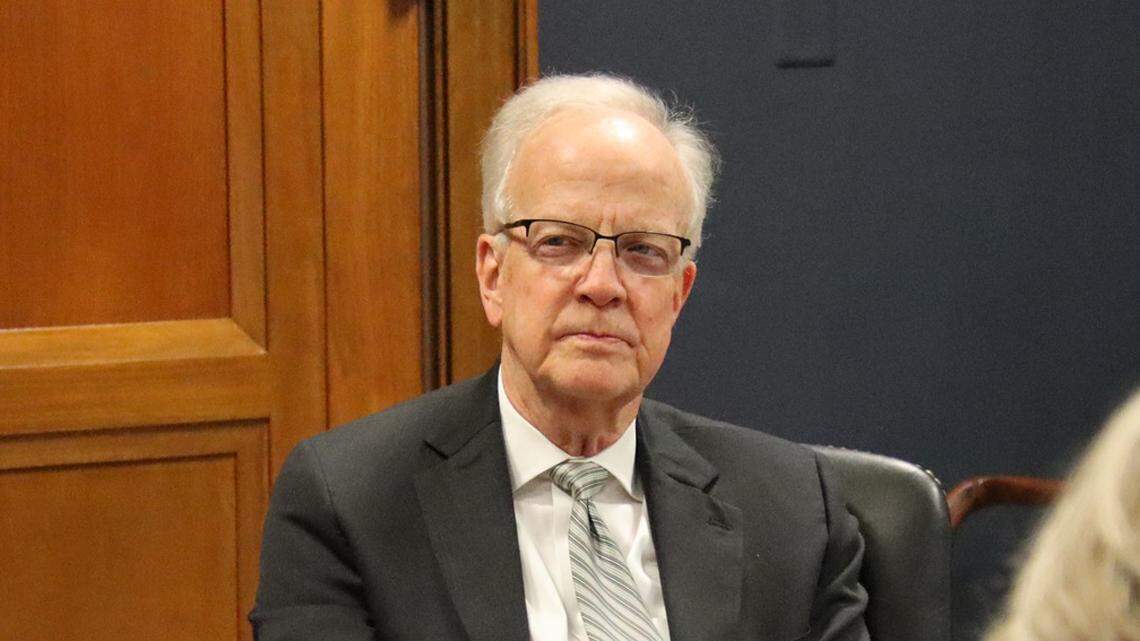 Thanks, Sen. Moran, for protecting funding that fuels cancer research | Opinion