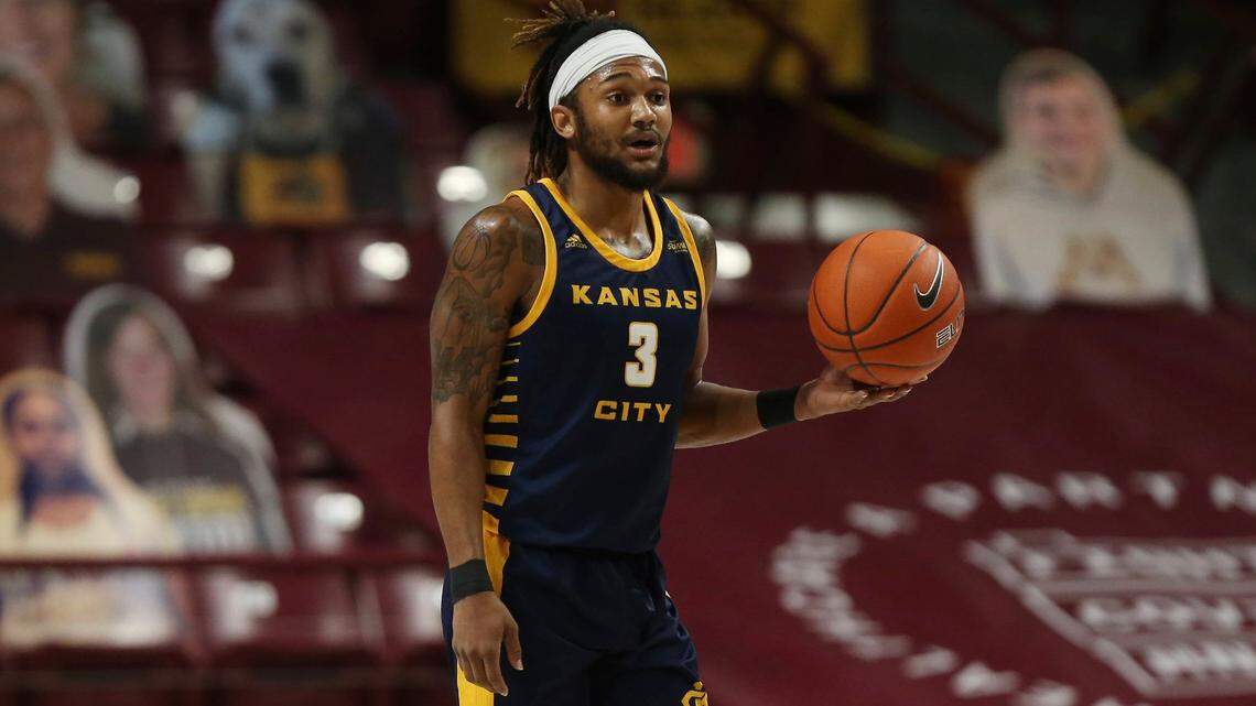 Brandon McKissic will transfer from the Kansas City Roos for a final season at a new school in the 2021-22 season.