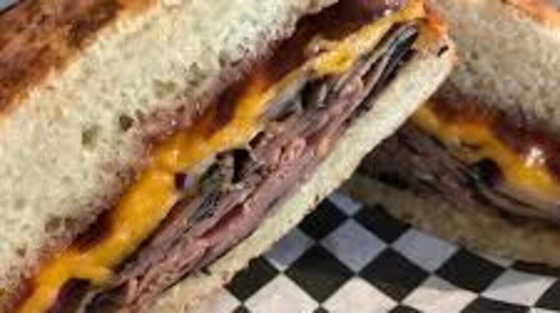 Kansas City’s Bay Boy Specialty Sandwiches with ‘Dutch Crunch’ bread is expanding