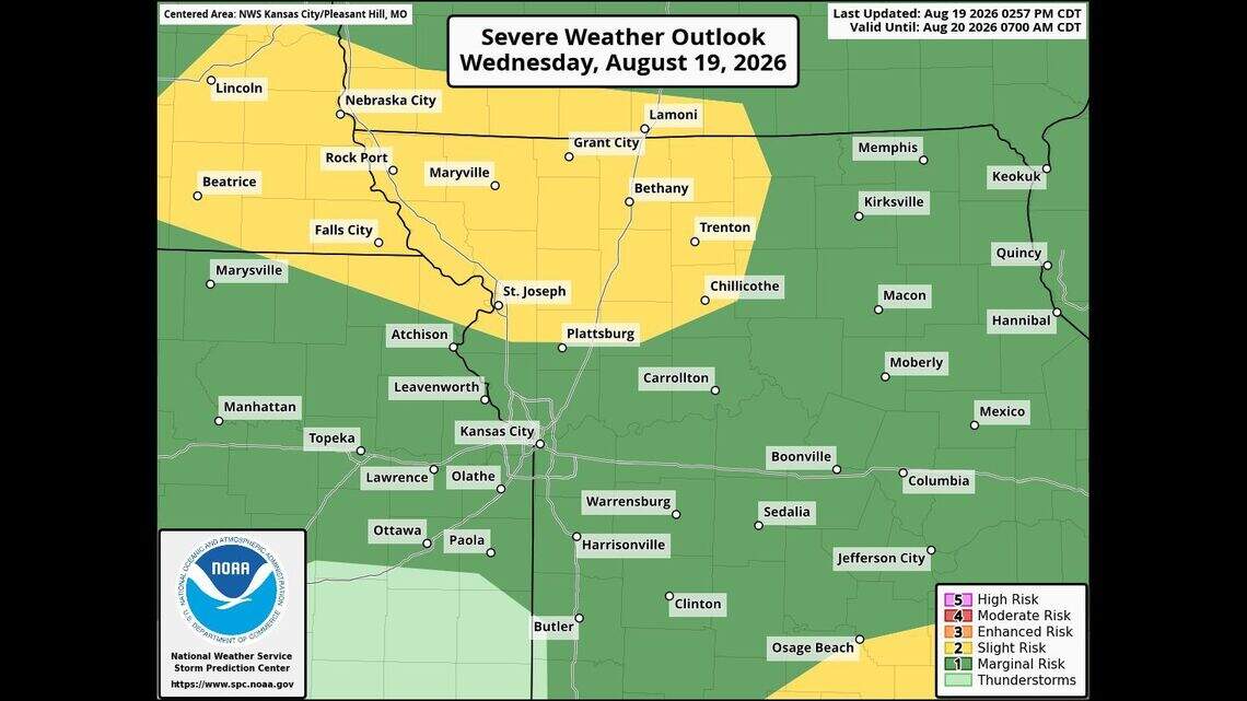 Funnel clouds possible in northwest Missouri; storms move toward KC area