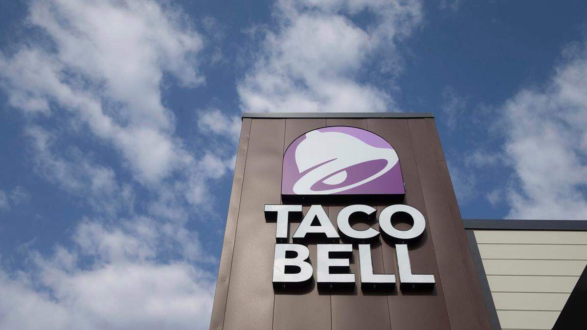 Taco Bell restaurant.