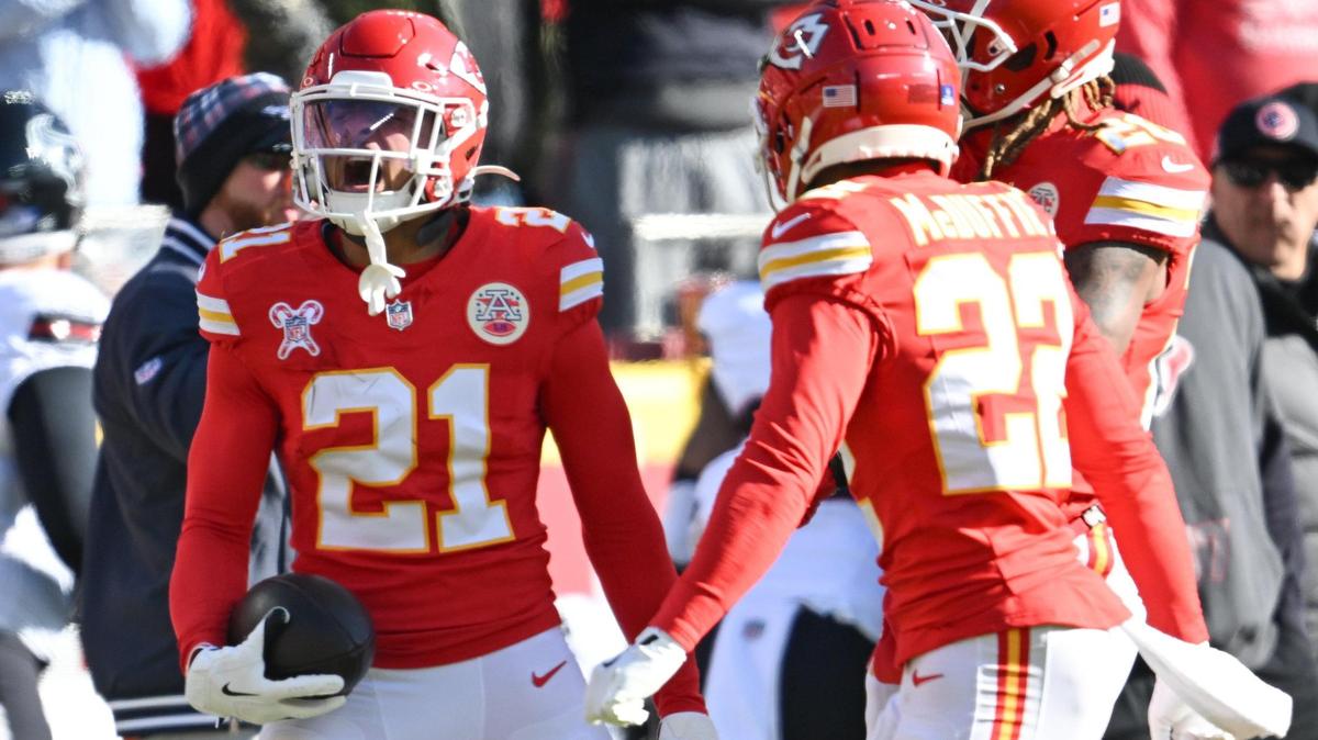 Kansas City Chiefs safety Jaden Hicks (21) celebrates after intercepting a Houston Texans pass in the first quarter on Saturday Dec. 21, 2024, at GEHA Field at Arrowhead Stadium.