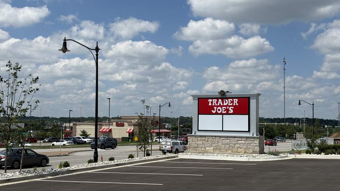 Sign is up at new Merriam Trader Joe’s. What we know about opening timeline