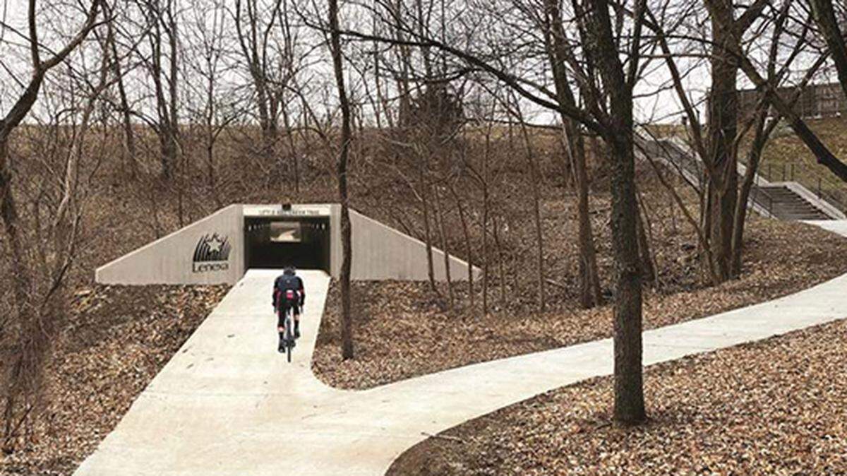 A $2 million tunnel will take walkers and cyclists under 87th Street Parkway between Sar-Ko-Par Trails Park and the Little Mill Creek Trail to the north.