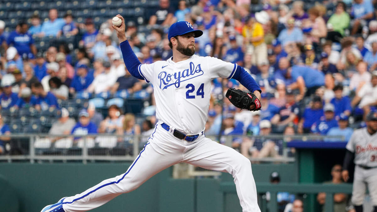 Royals starter Jordan Lyles delivers a pitch against the Detroit Tigers during the first inning of Monday night’s game at Kauffman Stadium.