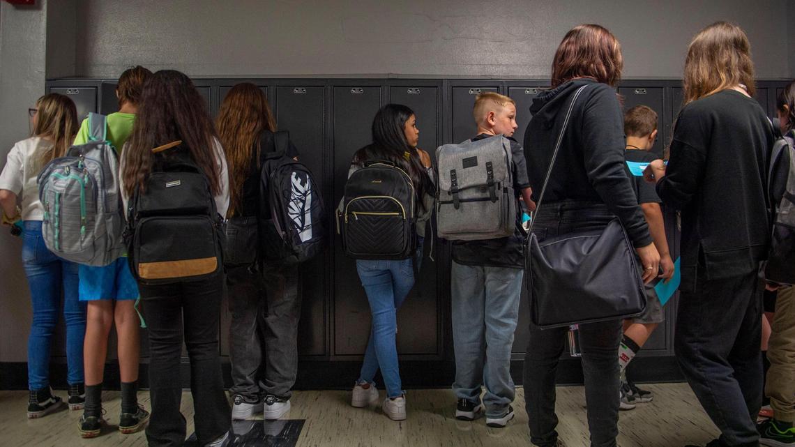 4-day weeks, virtual teachers: Staff shortage has KC schools taking desperate measures