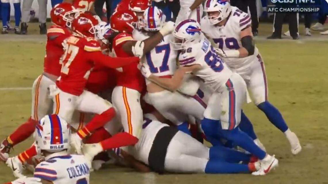 Buffalo Bills quarterback Josh Allen came up short of a first down in the fourth quarter.