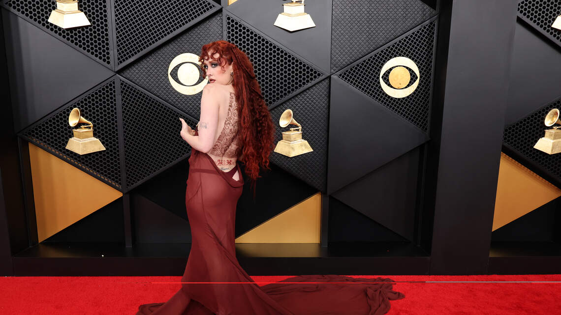 Day after Grammys, people still talking about Chappell Roan’s red ...