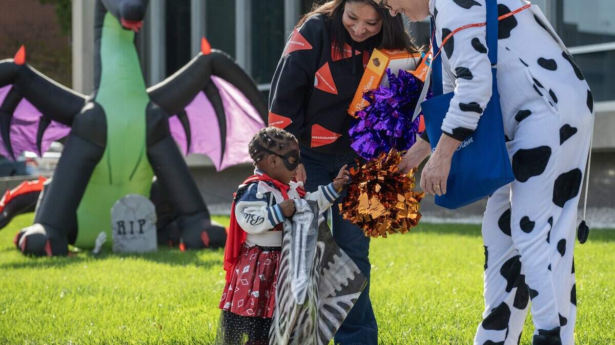 Russell Stover to give away 24,000 chocolates for Halloween in KC ...