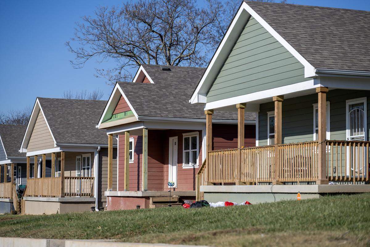 Newly built Habitat for Humanity homes stand in Kansas City's Lykins neighborhood on Tuesday, Dec. 16, 2025.