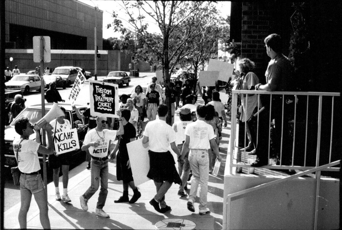 Sept. 17, 1990, protest of the National Council Against Health Fraud conference in front of the Allis Plaza Hotel.