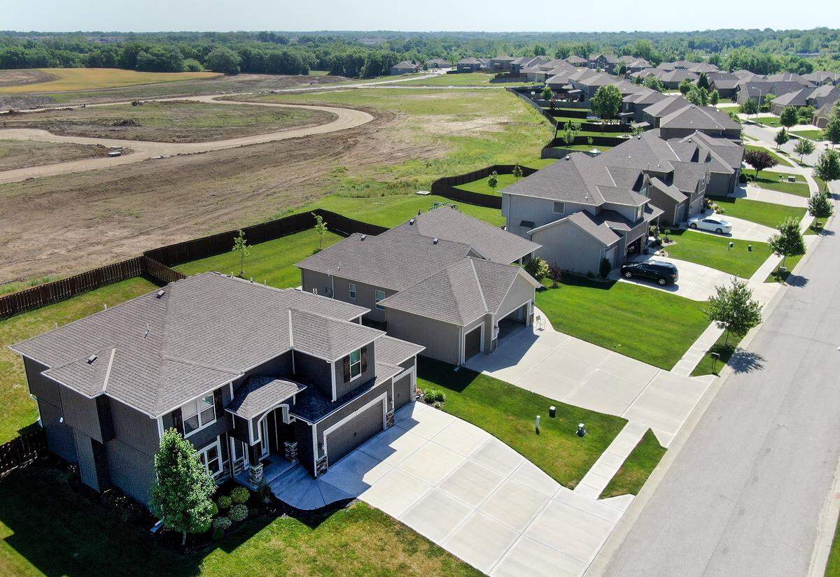 The Fountain Hills subdivision along North Platte Purchase Drive at Highway 152 in Platte County. 