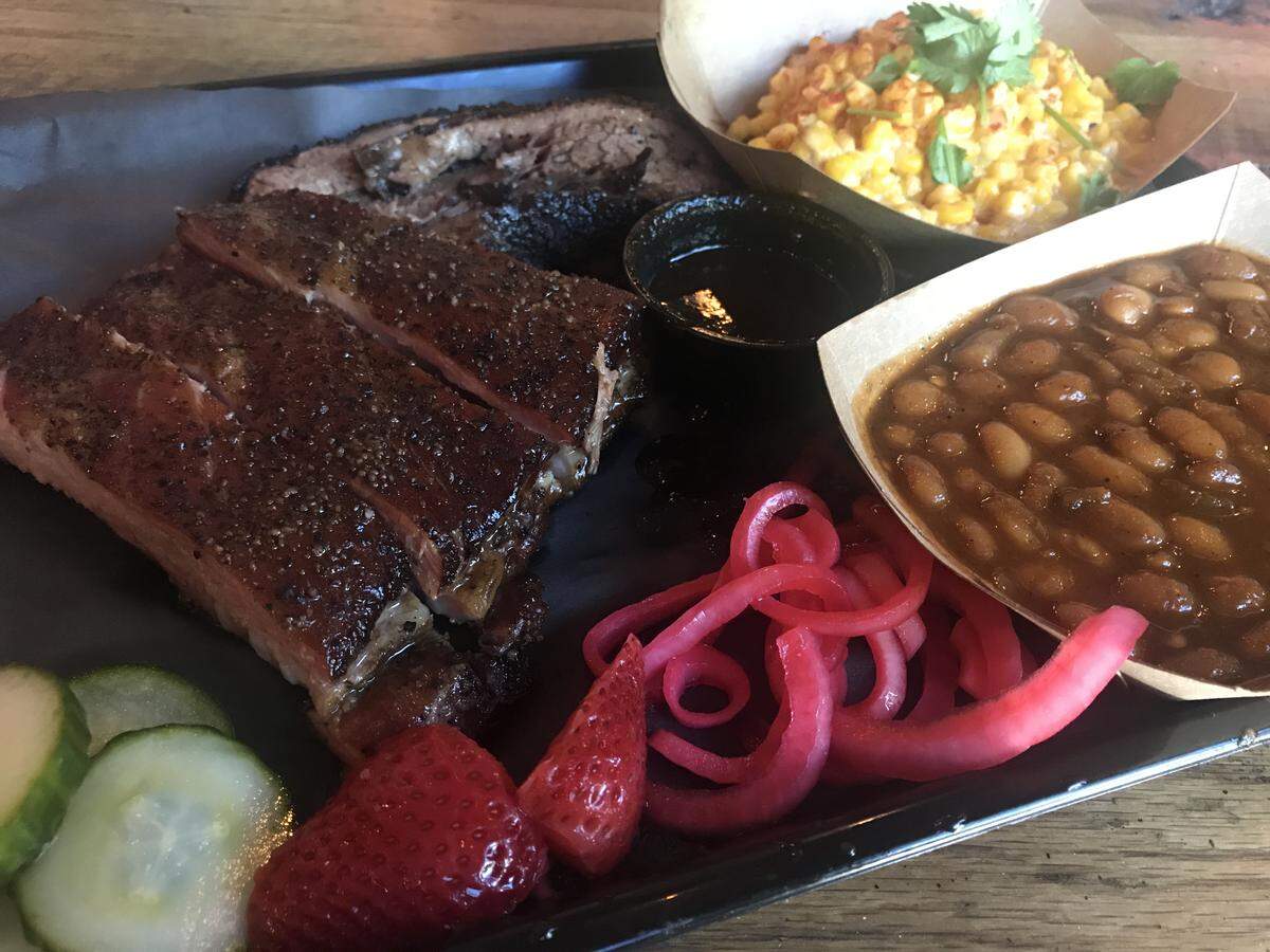 Harp Barbecue operates inside of Crane Brewing in Raytown.