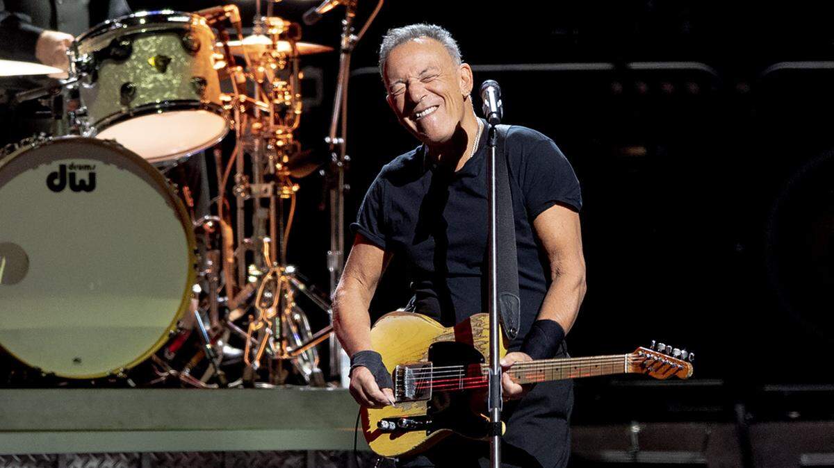 He first saw The Boss in 1970, but tickets to a seat he could sit in safely in Kansas City were just too expensive.