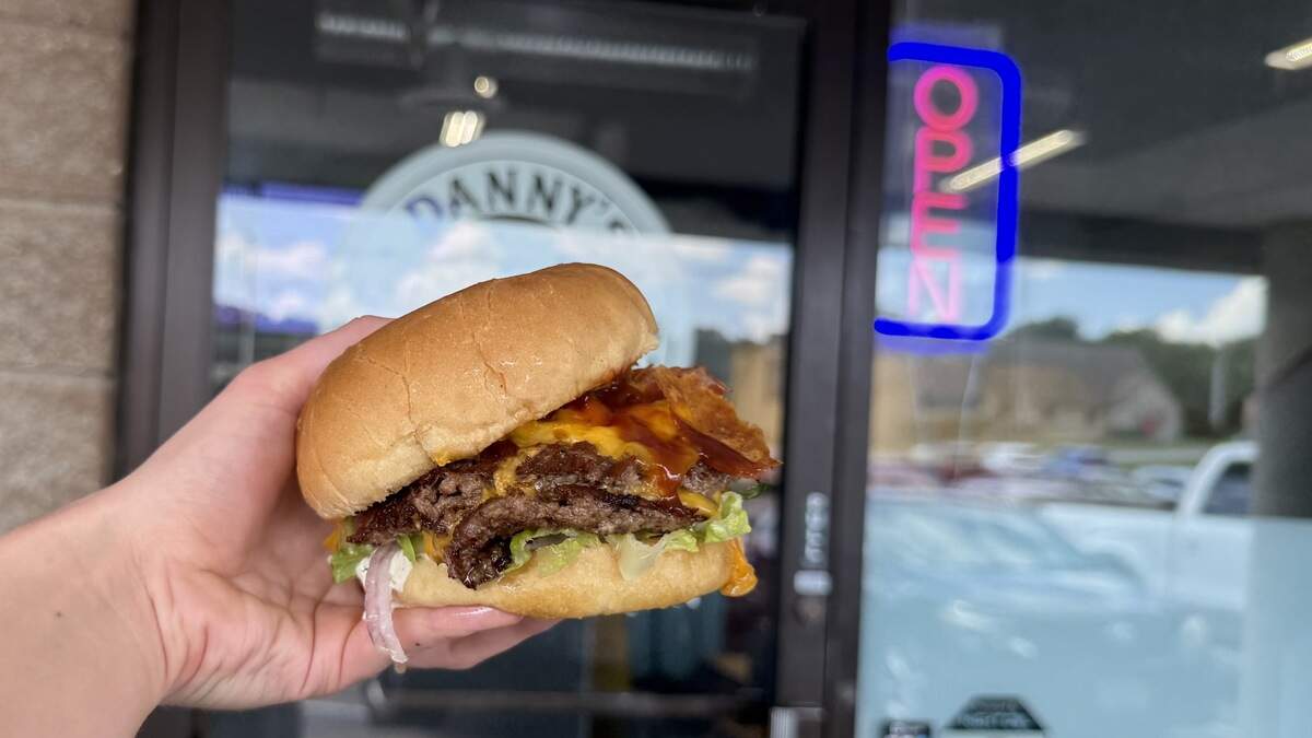 Danny’s Burger Shack is opening a Shawnee location.
