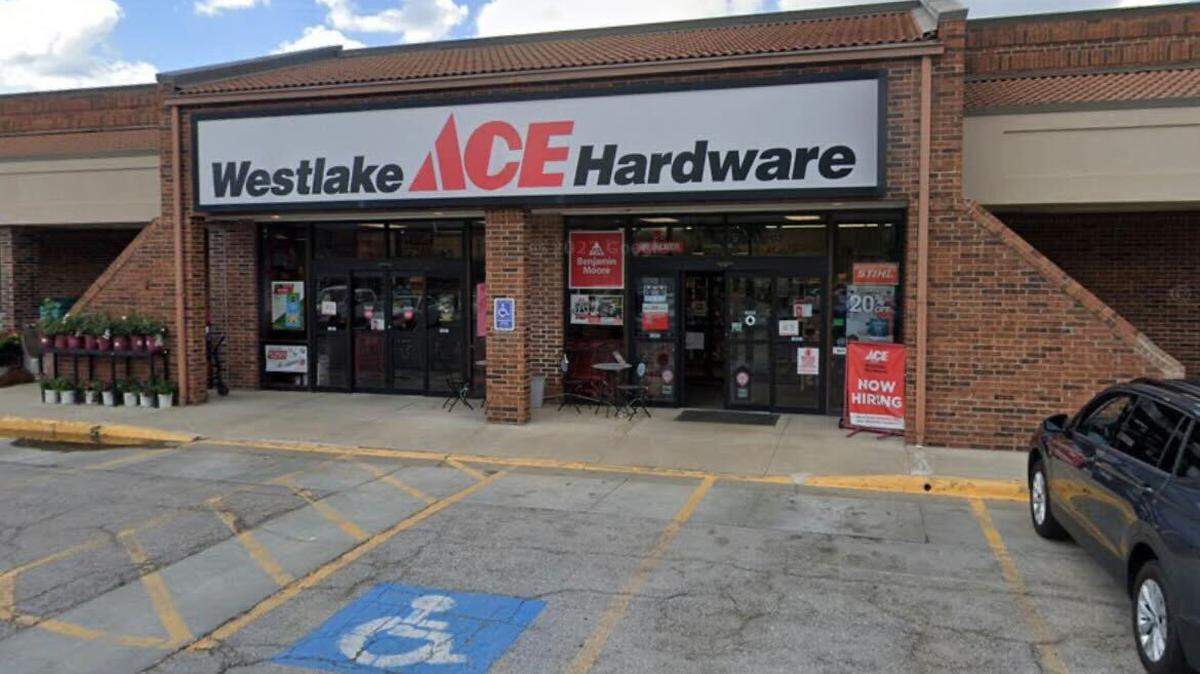 A Johnson County Westlake Ace Hardware closed. Now a thrift store is moving in.
