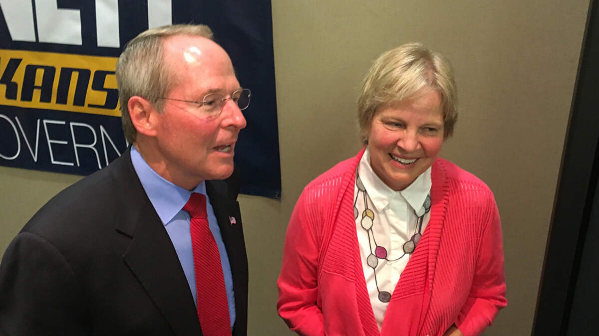 Kansas Republican gubernatorial candidate Jim Barnett and his wife and running mate, Rosie Hansen.