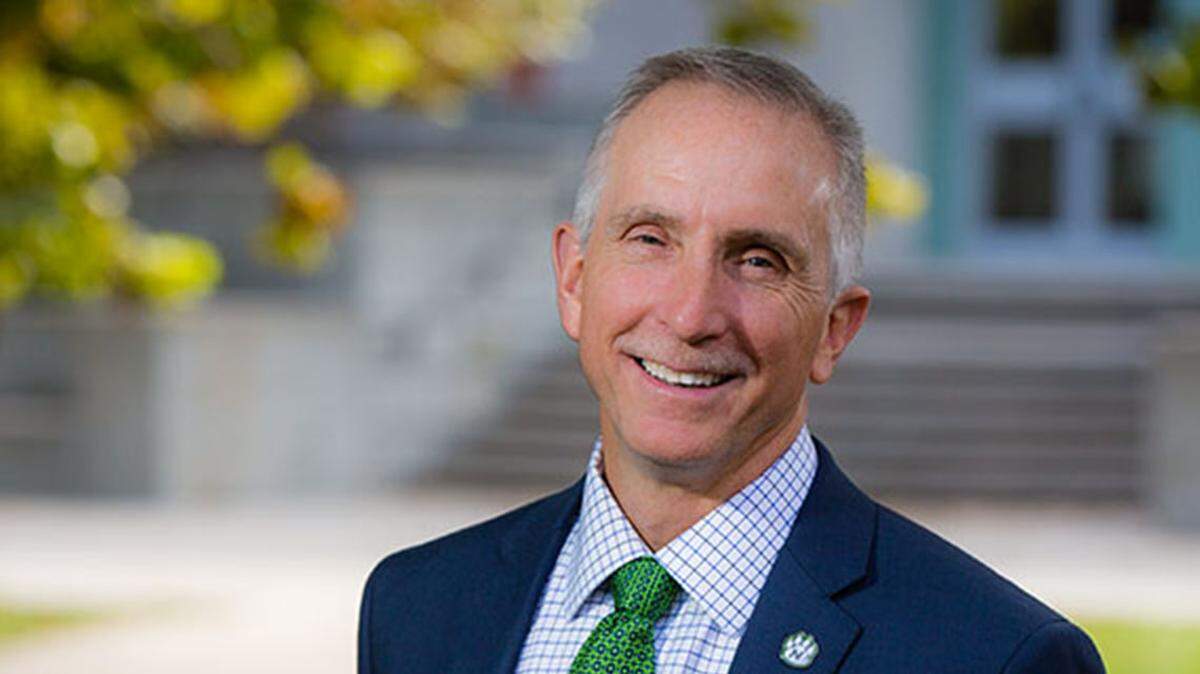Students, faculty and the people of Maryville deserve to know why the board of regents wants to “go in a different direction.”