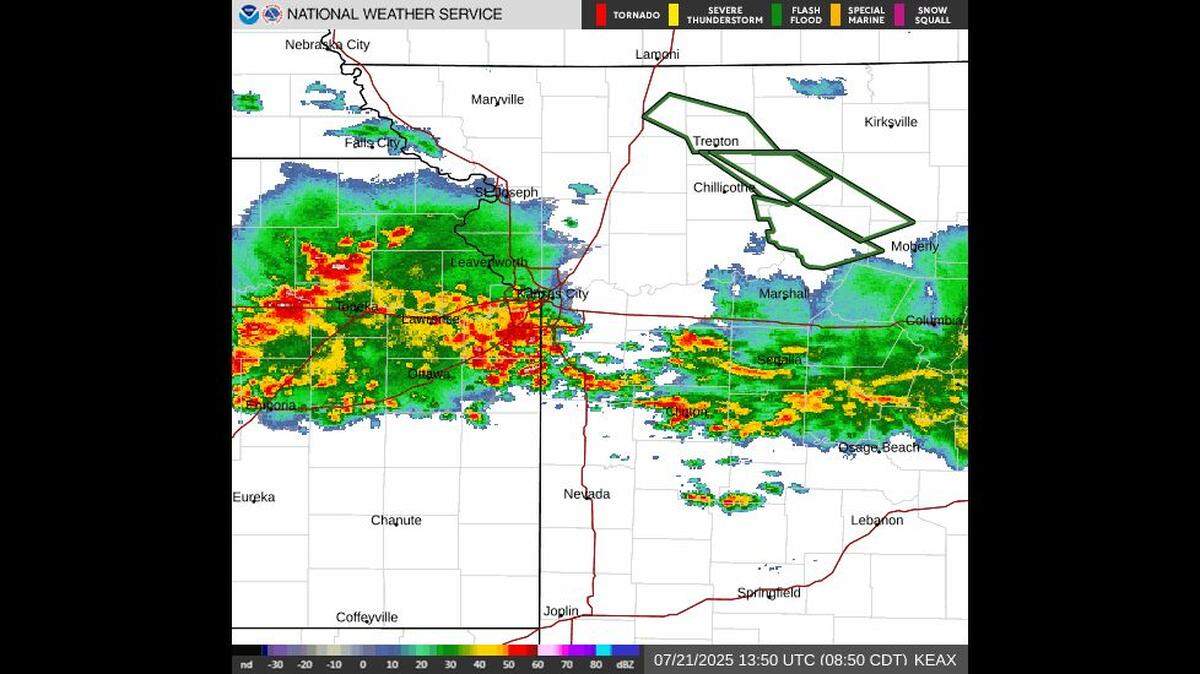 Thunderstorms moving east from Kansas into Missouri is drenching the Kansas City area with heavy rains on Monday, according to the National Weather Service. A flood advisory has been issued for the metro until 11:30 a.m.