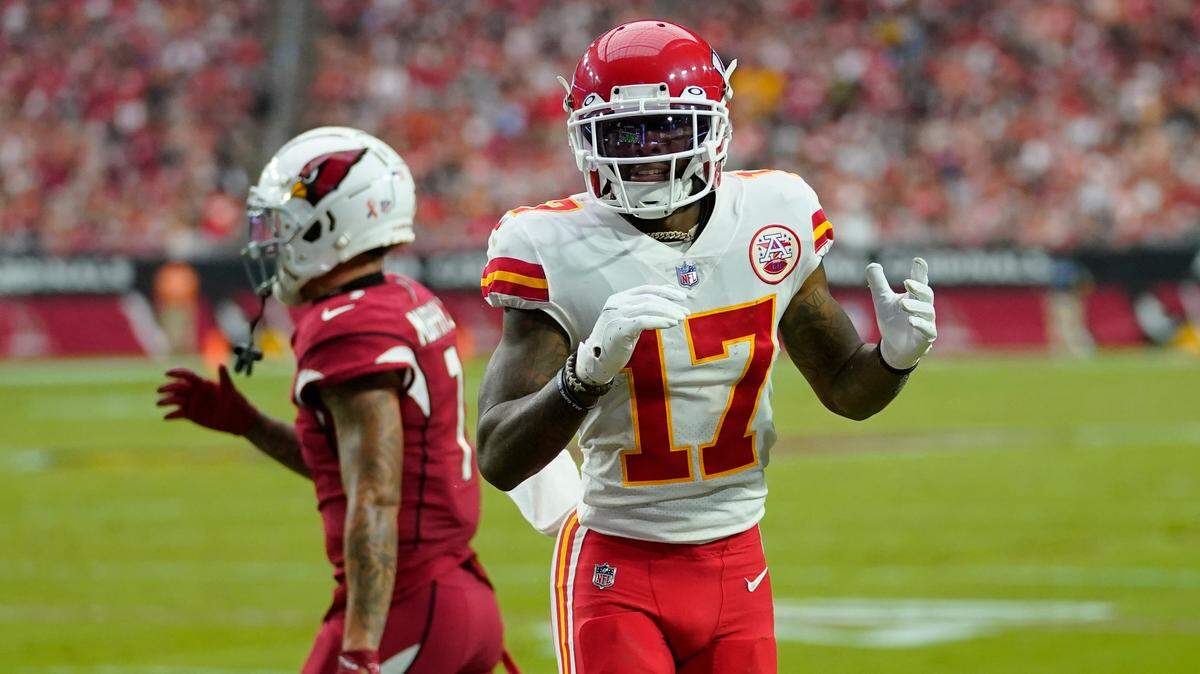 Kansas City Chiefs wide receiver Mecole Hardman (17) celebrates after scoring a touchdown against the Arizona Cardinals during the second half of an NFL football game, Sunday, Sept. 11, 2022, in Glendale, Ariz.