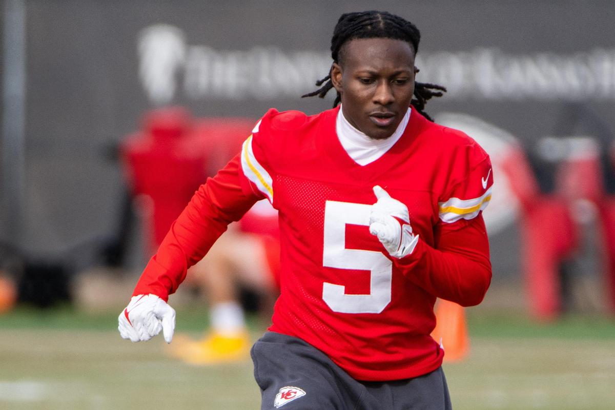Kansas City Chiefs wide receiver Hollywood Brown goes through warm-ups at Chiefs practice on Tuesday, Dec. 17, 2024.