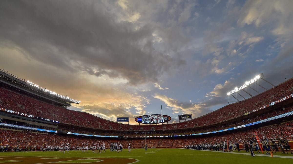 The Chiefs took on the Houston Texans in a preseason game on Thursday night. Offensive lineman Dillon Gordon did not play in the game and is reportedly out for the season with an injury.