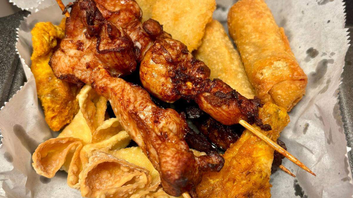 China Blue’s appetizers include egg rolls, crab rangoons and chicken skewers.