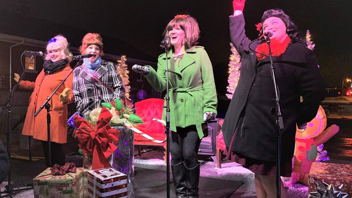 Summit Theatre Group’s festive finale brings audience back to a ’60s holiday