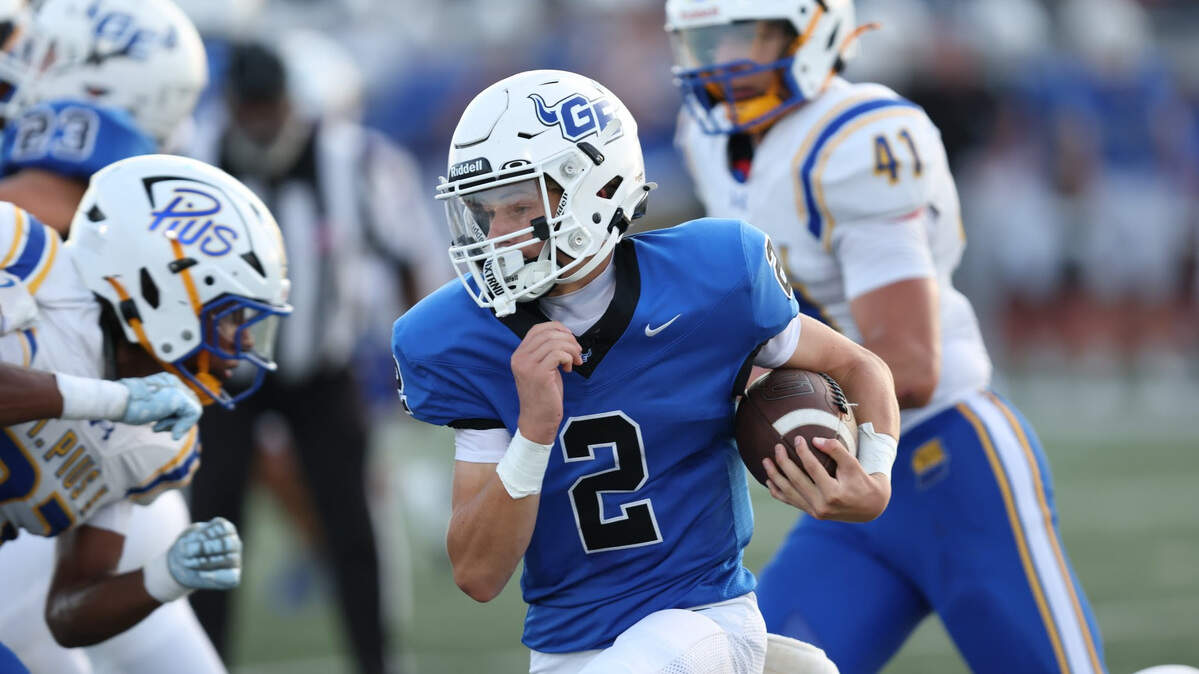 Gardner-Edgerton quarterback Carson McCall scampers for an 80-yard touchdown during a 34-28 high school football victory over St. Pius X on Friday, Sept. 12, 2025.