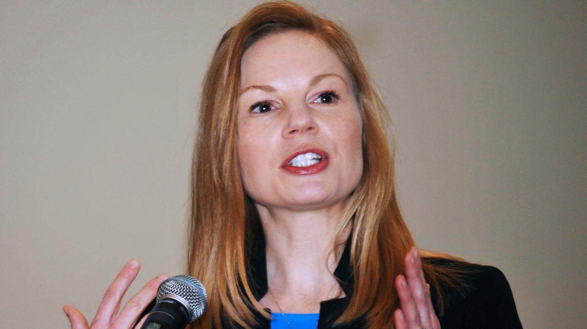 Democratic state Auditor Nicole Galloway speaks in Jefferson City last year. (file photo)