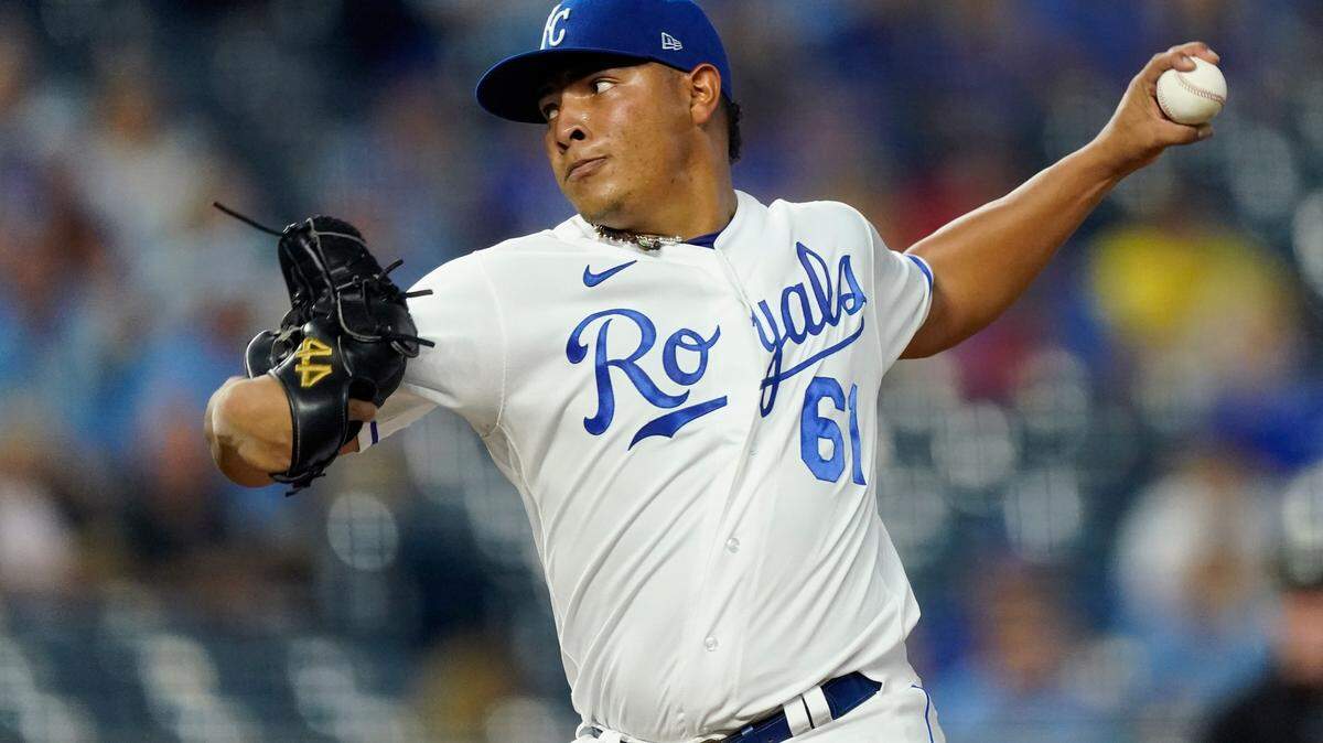 Kansas City Royals starting pitcher Angel Zerpa throws during the first inning of a baseball game against the Cleveland Indians Thursday, Sept. 30, 2021, in Kansas City, Mo. Kansas City, Mo. (AP Photo/Charlie Riedel)