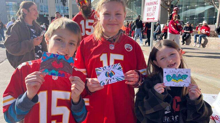 Buy Super Bowl newspapers and meet Star journalists at Chiefs victory parade in KC