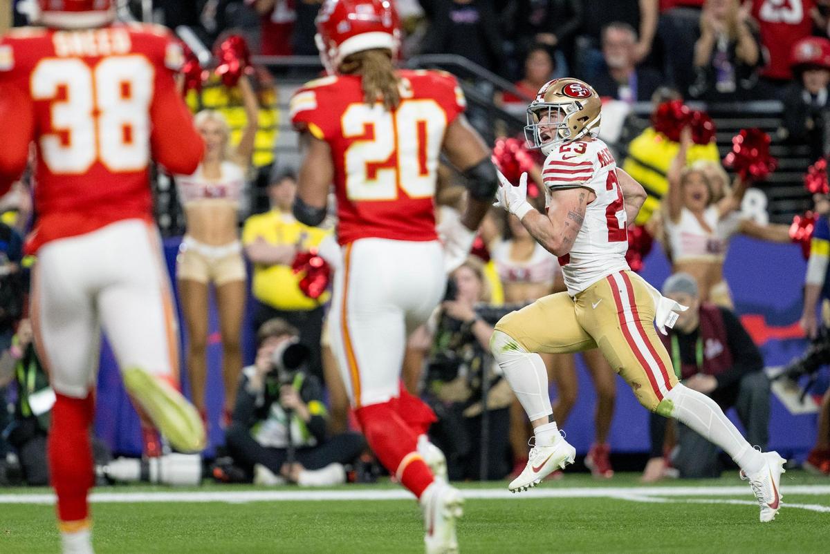 San Francisco 49ers running back Christian McCaffrey (23) runs for a touchdown against the Kansas City Chiefs during Super Bowl LVIII on Sunday, Feb. 11, 2024, in Las Vegas.