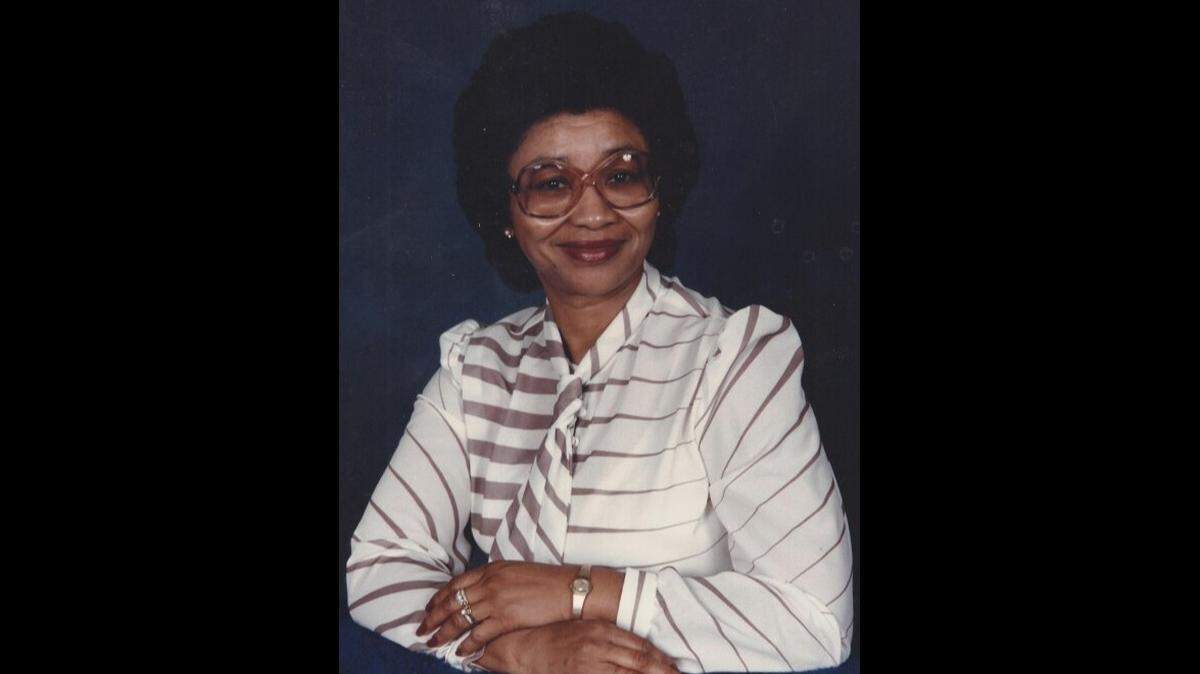 JoeAnn Favors died July 2 at age 84. She savored the chance to give her loved ones gifts and watch their surprised reactions.