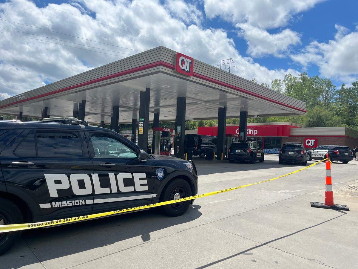 One person was dead and an officer was injured after police exchanged gunfire with suspects on Sunday, Aug. 6, 2023, at a Mission QuikTrip, police said.