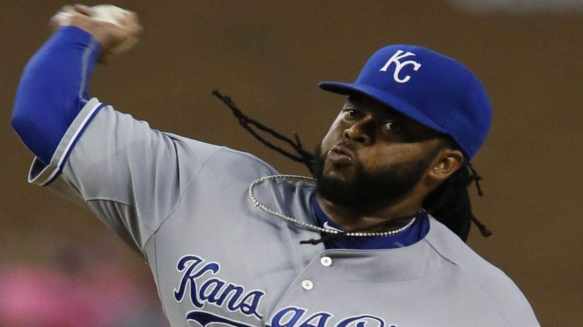 Johnny Cueto takes the mound for Kansas City tonight in Chicago as the Royals begin a three-game series against the White Sox.