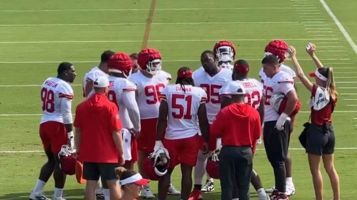 Chiefs’ Chris Jones gets after his teammates at training camp.